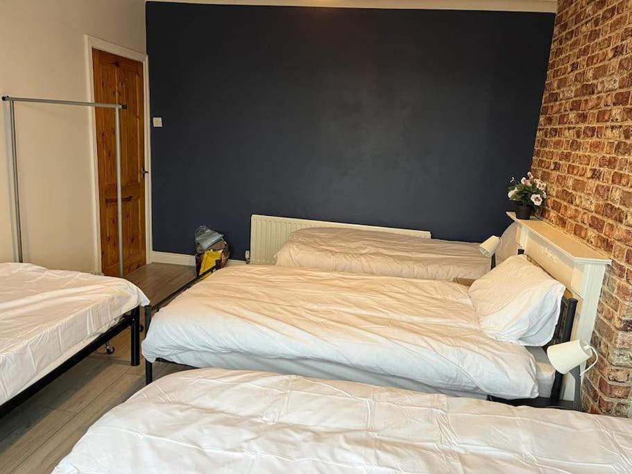 Ovington Grove 2 Fully Equipped Kitchen Free Parking 3 Bedrooms Netflix Newcastle-upon-Tyne Extérieur photo
