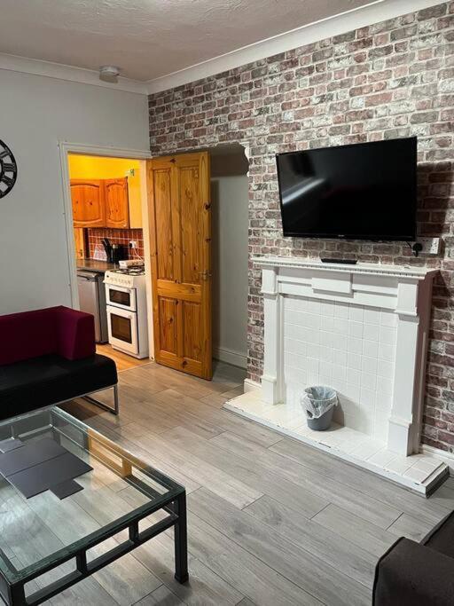 Ovington Grove 2 Fully Equipped Kitchen Free Parking 3 Bedrooms Netflix Newcastle-upon-Tyne Extérieur photo