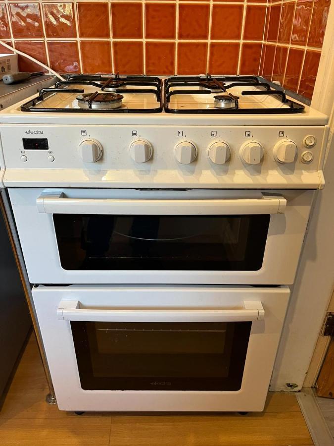 Ovington Grove 2 Fully Equipped Kitchen Free Parking 3 Bedrooms Netflix Newcastle-upon-Tyne Extérieur photo